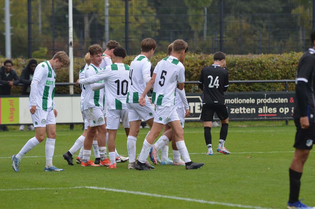 FC Groningen o19 wint met tien man van FC Eindhoven o19